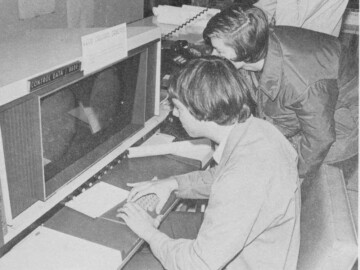 The CDC 6600 Control Console. The CDC 6600 continued to be the major mainframe computer at CRNL for an extended period.<br /><br />Photo source – AECL. 115-1000