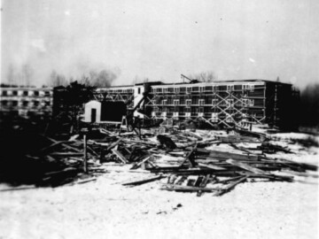 Riverside view of Staff Hotel construction. Photo Source – AECL. 1181000