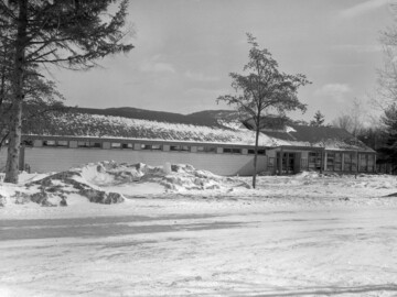 Deep River Community Centre - date unknown – viewed from frontage on Ridge Road. Photo Source – AECL. 1371000